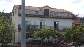 Apartments by the sea Bilice, Krka - 16689